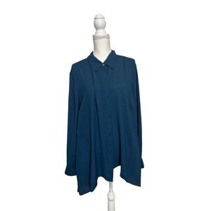 LOGO Women's XL Dark Blue Long Sleeve Button Down Shirt